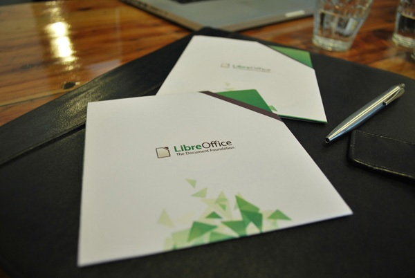 Photo of paper LibreOffice case idea